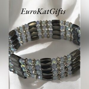 Beaded Magnetic Wrap Bracelet Colorful Handmade NEW lt blue blk gray